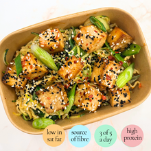 Load image into Gallery viewer, Wednesday: Spicy Peanut Chicken/Tofu (V) Noodles
